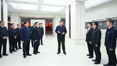 习近平在湖北考察时强调 鼓足干劲奋发进取 久久为功善作善成 奋力谱写中国式现代化湖北篇章