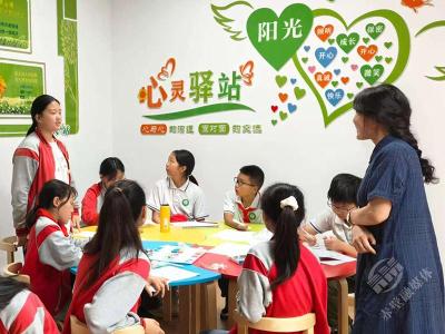 生命之旅，精彩纷呈 | 青泉学校开展“阳光‘心’行动 守护伴成长”团辅活动