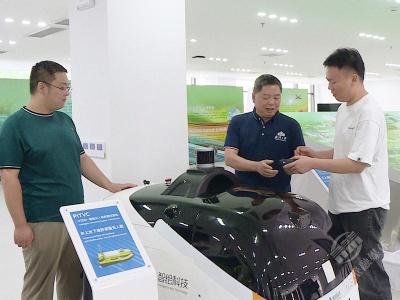 赤壁中试谷：无人矿车破局地下难题 低空经济引领前沿标杆