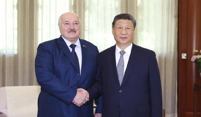 习近平会见白俄罗斯总统卢卡申科