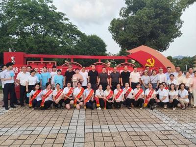 赤壁市开展2025年“全国保险公众宣传日”集中宣传活动
