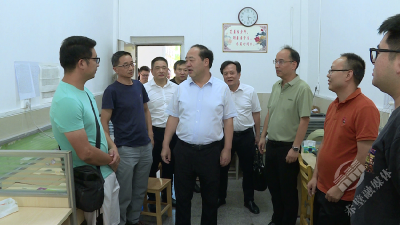 葛军深入学校开展2025年高考调研慰问工作