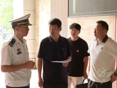 市领导检查国家“三个专项整治”工作专班暗访反馈问题隐患整改工作