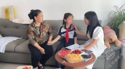 让爱在家访的路上蔓延