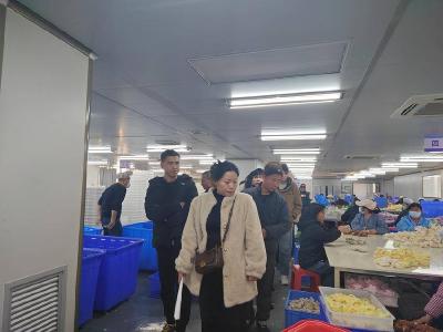 新店镇：架起企业用工与群众就业 “连心桥”