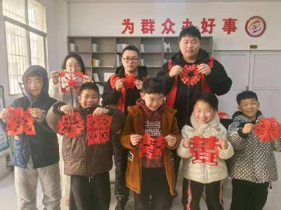 剪纸传民俗 服务暖民心 | 赤壁市寒假“爱心托管班”全面开班