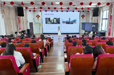 红领巾讲家乡 赤壁市开展红领巾讲解员展示活动