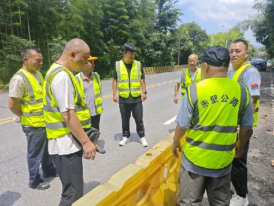 市交通运输局督查台风防御应对工作抓实防范措施