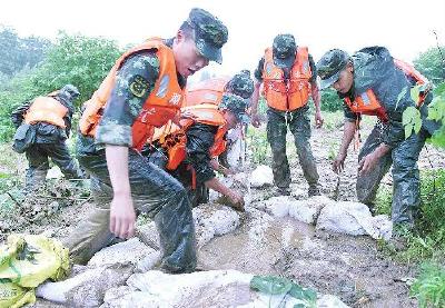 众志成城 决战决胜