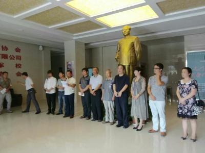 “丹青耀汉江”暨纪念红军长征胜利八十周年 天门、汉川美术作品联展隆重开幕