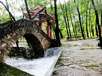 雨后的双峰山