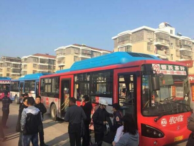 杨店至孝感城区22路公交车昨开通