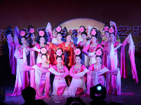 2016年秋季主体班“不忘初心 继续前进”文艺汇演
