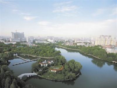 省城市管理工作检查考评组来孝检查