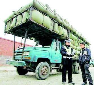 湖北省三部地方法规9月将施行 货车超载最高罚款3万元