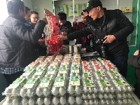 【网络媒体走转改】孝感市网络媒体新春走基层活动之湖北神丹健康食品有限公司