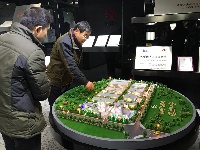 【网络媒体走转改】孝感市网络媒体新春走基层活动之孝感华工高理电子有限公司
