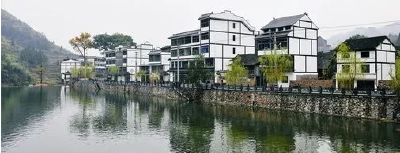 “全国农报总编辑看荆楚三农亮点”采访团来孝采访