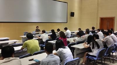 胡华讲授习近平总书记视察湖北重要讲话精神专题党课