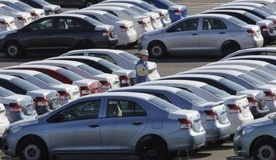 我国8月汽车总销量210.34万 同比下降3.8%