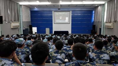 湖北工程学院师生通过不同途径观看《勿忘国耻 牢记历史—“九一八”真相》