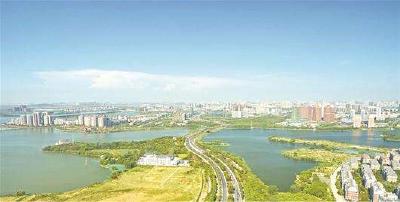 武汉临空港经开区（东西湖区）党政代表团来孝考察交流 