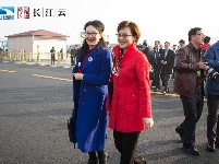 高清大图丨人大会开幕！全国两会湖北团代表意气风发步入会场