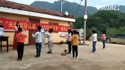 情暖留守儿童   爱心陪伴成长