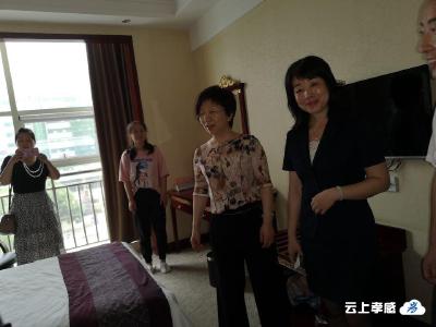 副市长吴婕检查2019年中考考务准备工作