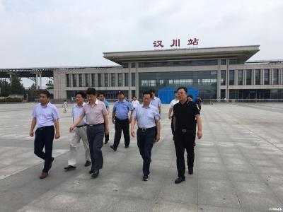 周先来到汉川调研平安建设工作