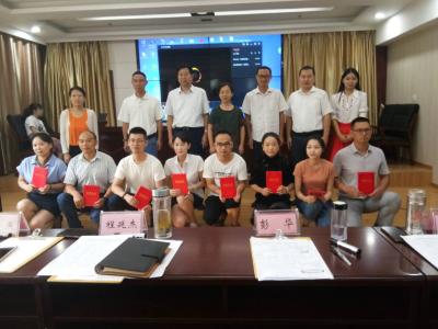 大悟县两项城乡社区公益创投项目分获市民政局一、二等奖