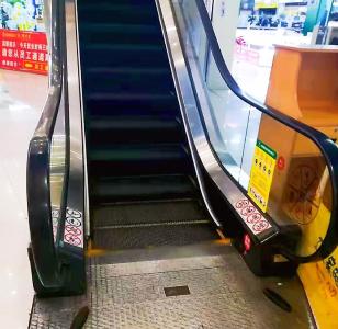带孩子出入商场 家长请注意这里