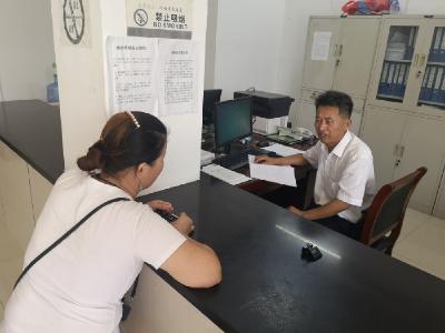 荆楚楷模张相发:全身心服务 为困难群众排忧解难