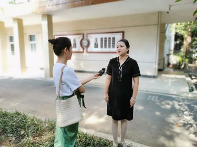 【图文+视频】“奇迹教师”张蕾：每个孩子都是整个家庭的希望