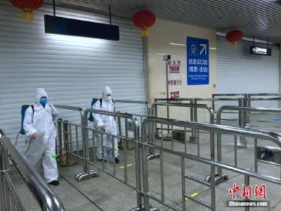 武汉啥时能摘口罩？新冠肺炎未来更“像”非典还是甲流？专家组这样回应
