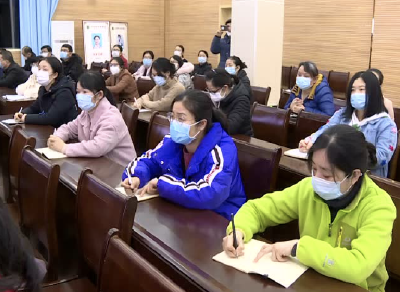 大悟 | 重庆援悟专家授课 着力提升我县医疗质量