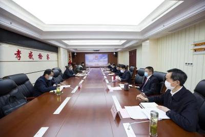 市委副书记、政法委书记何开文到市检察院调研