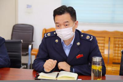 孝昌丨坚定信心　勇担使命——税务人与纳税人热议2020年政府工...