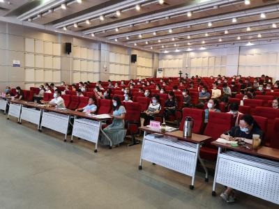 市教育局组织召开全市教育系统财务管理培训会