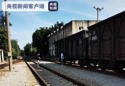 火车被3名大学生逼停，原因让人愤怒！这事不是第一回了