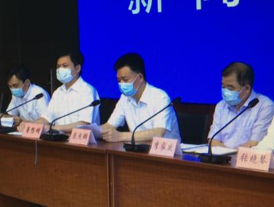 长绷疫情防控之弦  紧盯“内防反弹、严防输入”目标