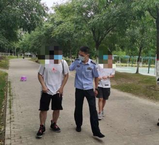 19岁小伙失恋欲跳河轻生  民警耐心劝解心结成功营救