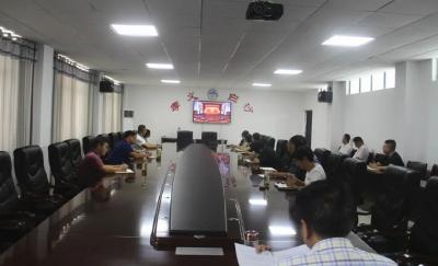 孝昌党员干部踊跃收听收看全国抗疫表彰大会！