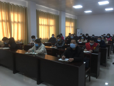 云梦城关镇：掀起学习贯彻中央、省纪委全会精神热潮