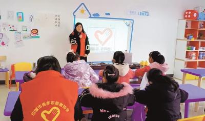 【湖北日报•孝感观察】应城志愿服务点亮“微心愿”
