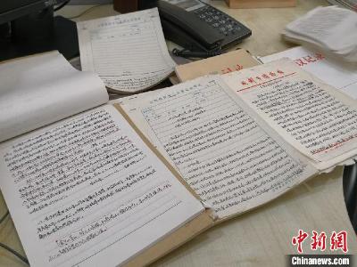 为金沙而生的金牌讲解员 为何场场讲解落泪感动众人？
