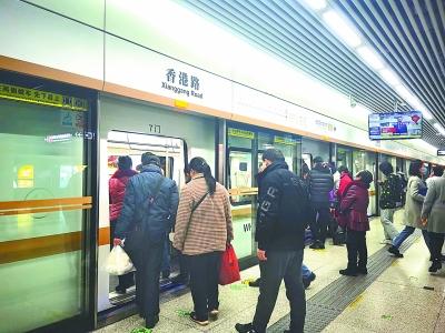  春节期间，武汉地铁增开大站快车临客
