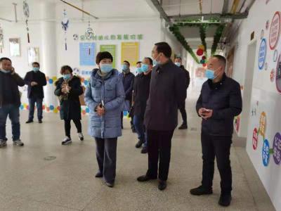 孝感市教育局领导到应城郎君调研