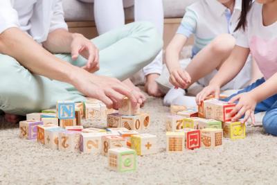 你的家真的安全吗？孩子放假在家耍的注意事项