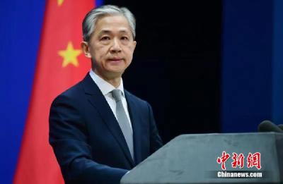去年3月至今年2月，中国向美国出口口罩约438.5亿只，呼吸机17585台